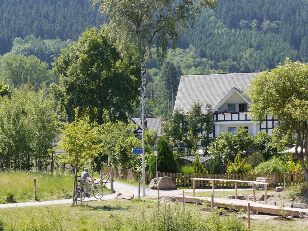 לנסטאט Hotel Flurschuetz מראה חיצוני תמונה